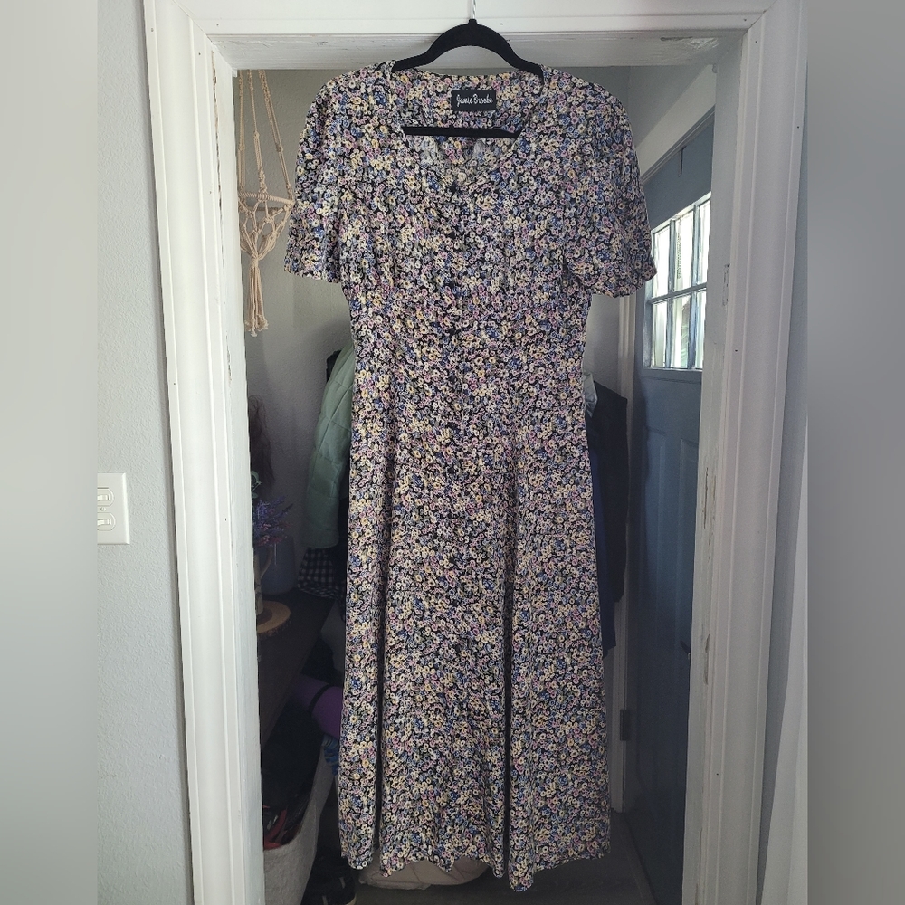 90s Vintage Cottage Floral Summer Long Women's Dress Jamie Brooke